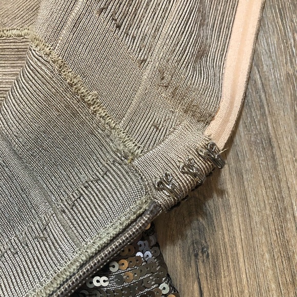 Herve Leger Gold Sequin Bandage Dress - Picture 13 of 17